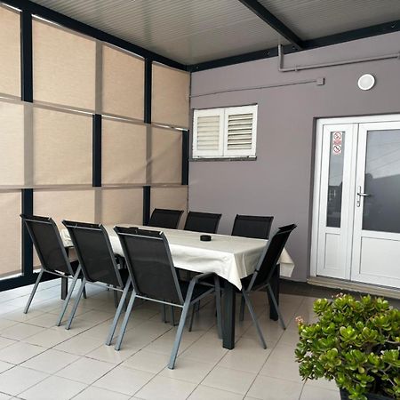 Apartment Check In Pula Luaran gambar