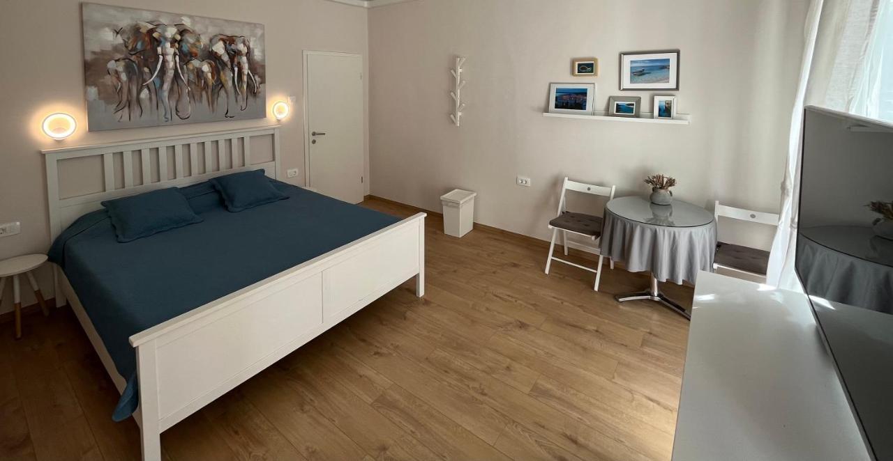Apartment Check In Pula Luaran gambar